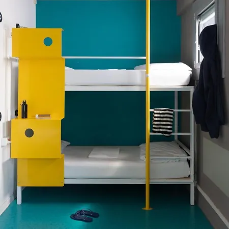 Hostel Combo