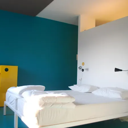 Hostal Combo Bolonia