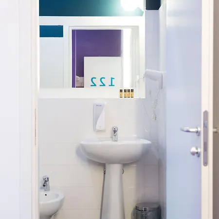 Hostel Combo