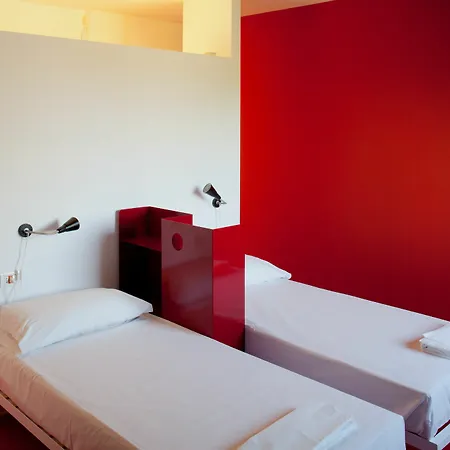 Combo Hostel *