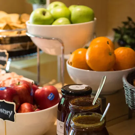 Combo بيت شباب *