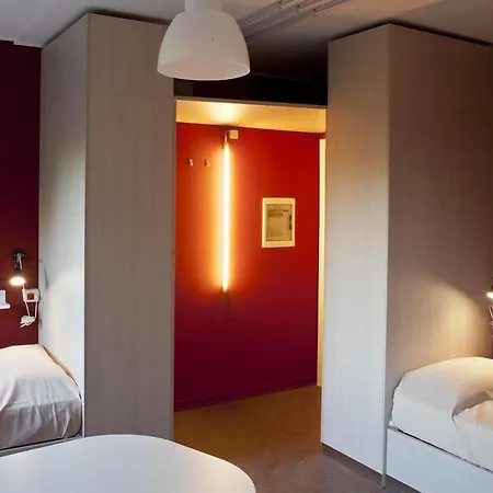 Combo بولونيا